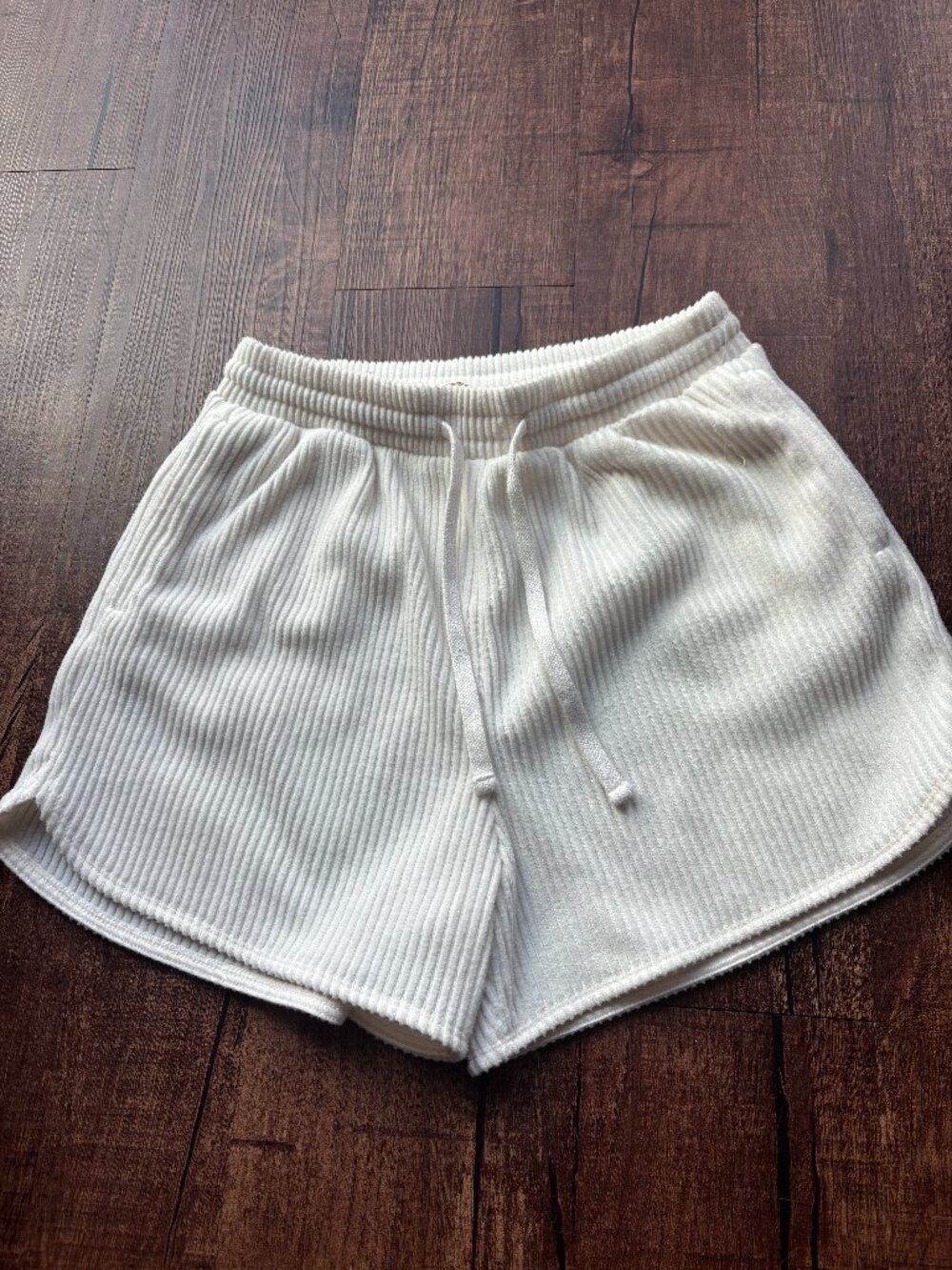 Abercrombie & Fitch Women's Cream Ribbed Shorts